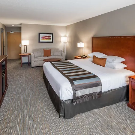 Wingate By Wyndham Shreveport Airport Hotel